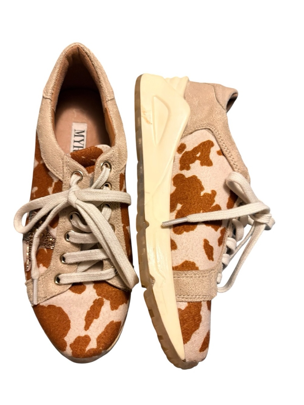 Sneakers Size 9 Cow Print Star Detail Myra
